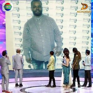 Meet your Posher, Christopher